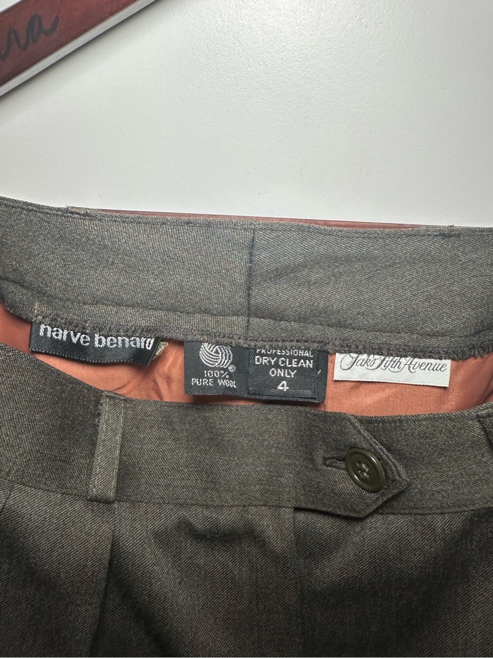 Harvé Benard Saks Fifth Avenue 100% Wool Pleated Tailored Trousers Size 0 - Picture 4 of 7